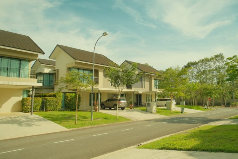 Similar suburban homes representing why comparable Omaha houses can sell for different prices